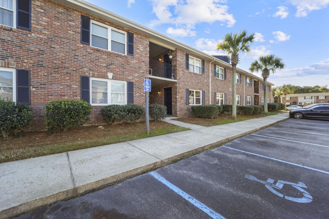 415 Parkdale Drive Photo 47