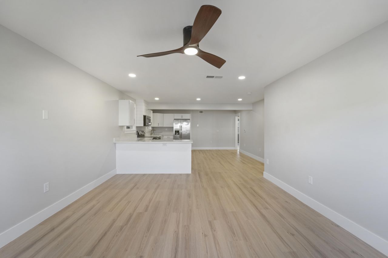 415 Parkdale Drive Photo 50