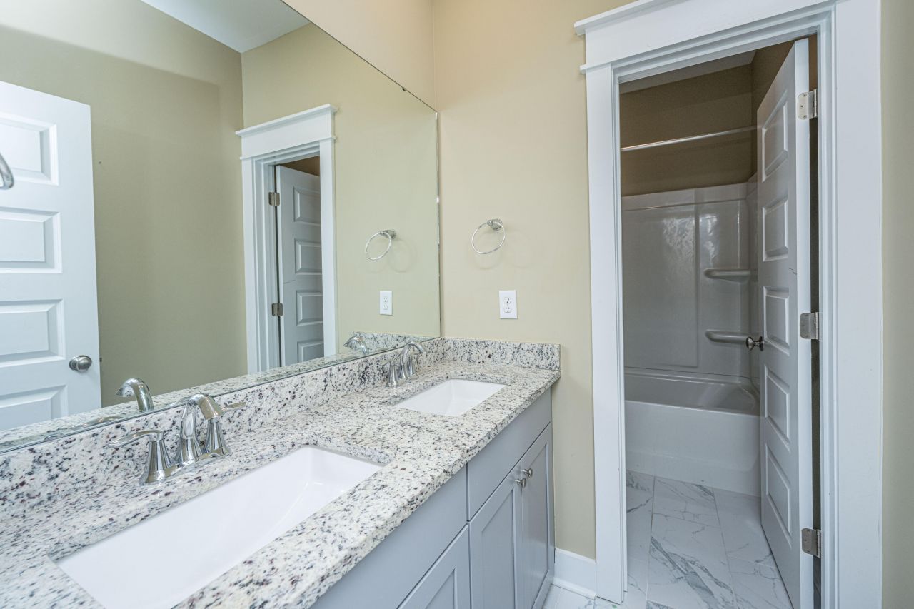 2457 Lieutenant Dozier Drive Photo 34