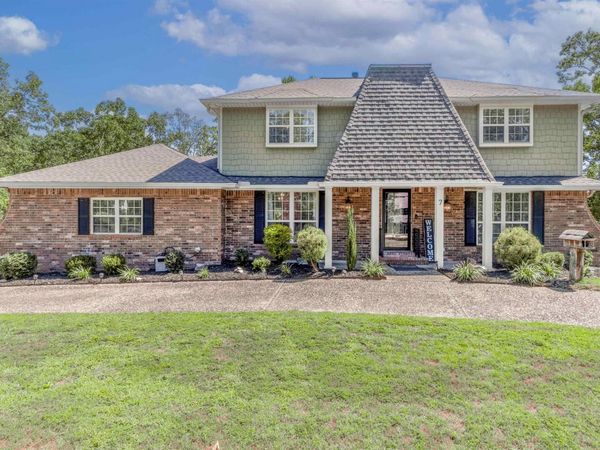 7 Edenwood Ln, North Little Rock, AR 72116