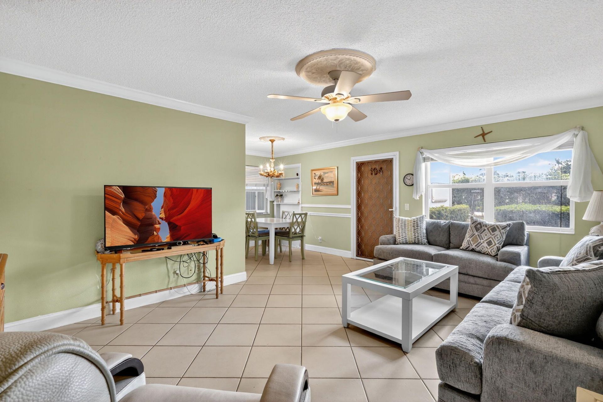 480 Horizons W, Unit 104, Boynton Beach, FL 33435 Photo