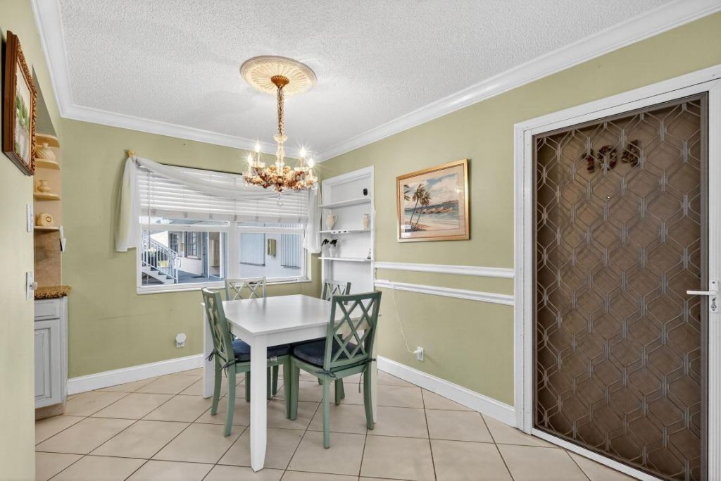 480 Horizons W, Unit 104, Boynton Beach, FL 33435 Photo