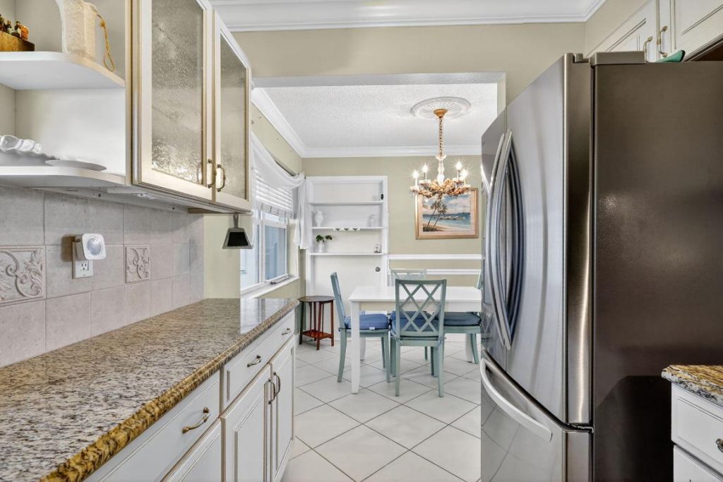 480 Horizons W, Unit 104, Boynton Beach, FL 33435 Photo