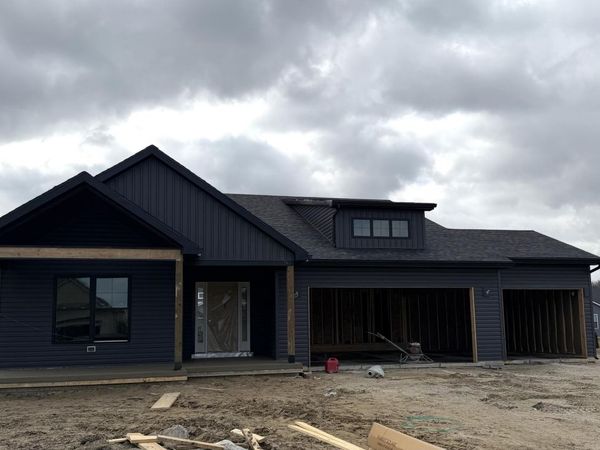 5048 Magnolia Drive, Oregon, OH 43616