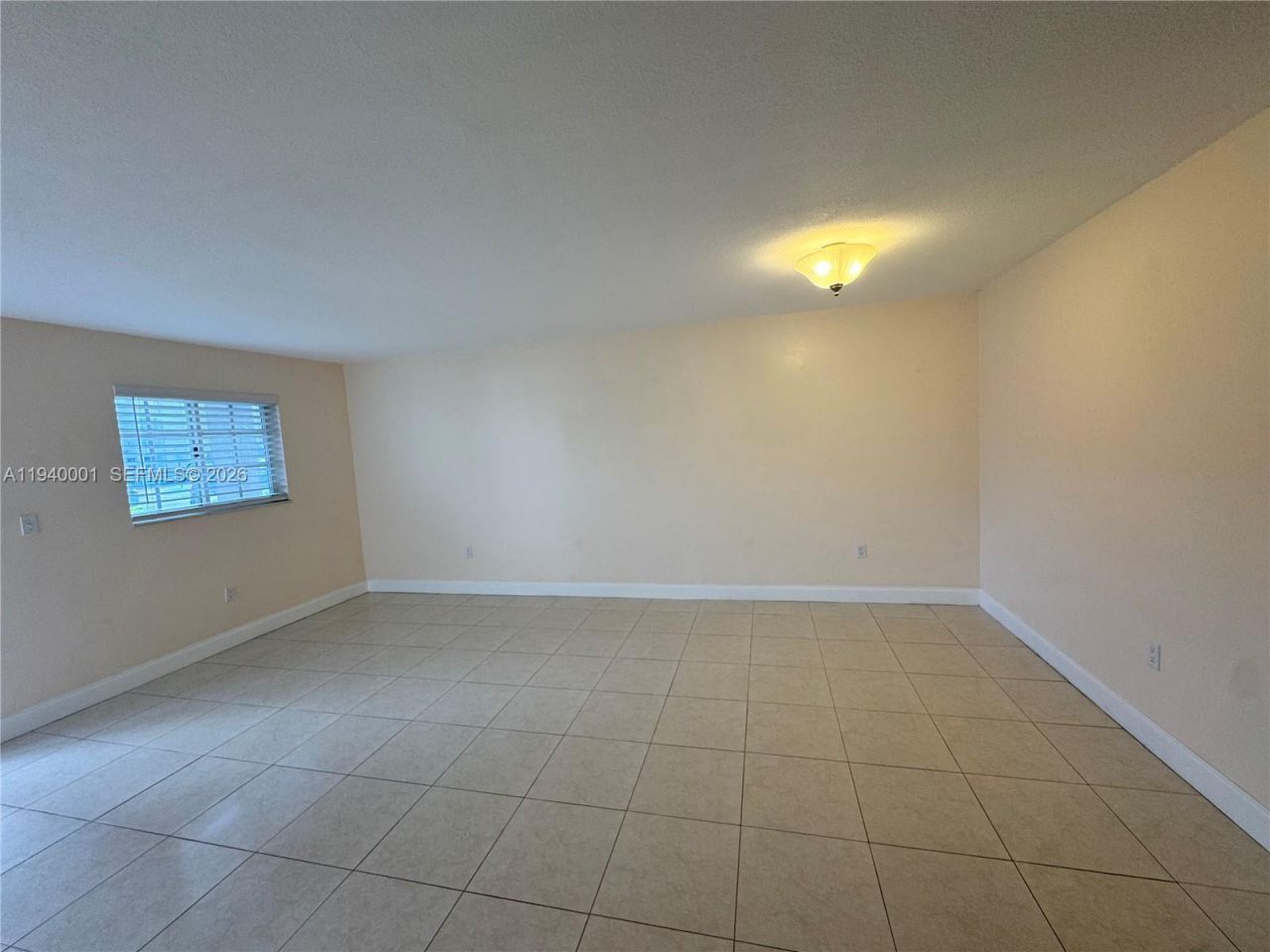 8851 NW 119th St, Unit 5108, Hialeah Gardens, FL 33018 Photo