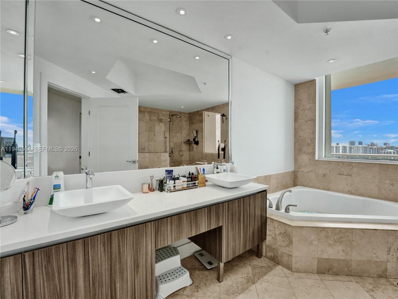 1755 E Hallandale Beach Blvd, Unit PH04E, Hallandale Beach, FL 33009 Photo