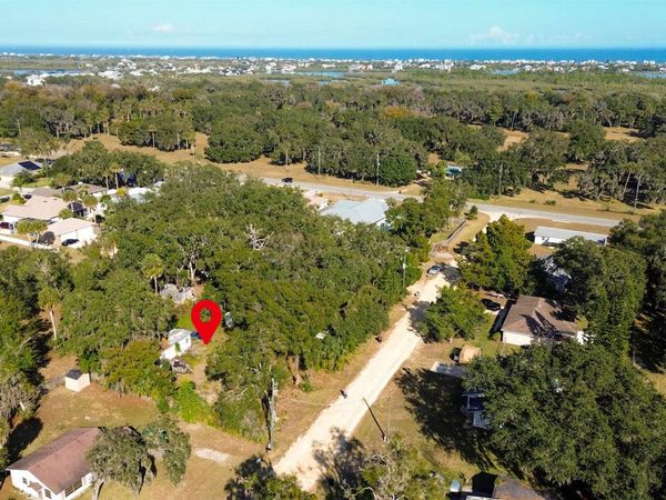 8 Sycamore St, Flagler Beach, FL 32136