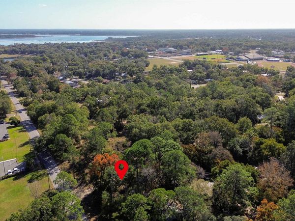 7451 Hilltop St, Keystone Heights, FL 32656