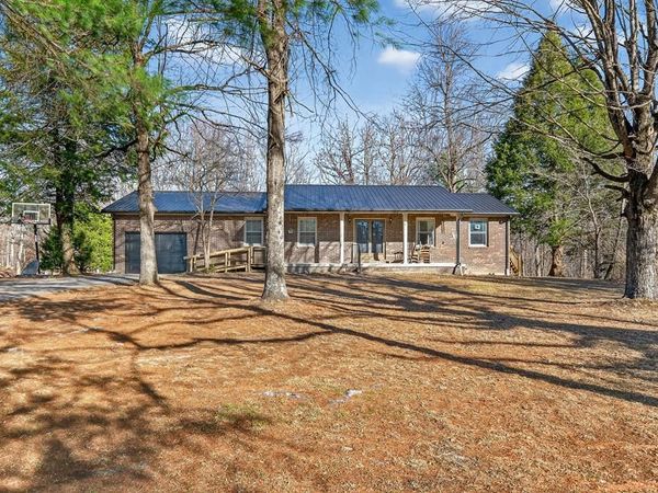 17230 Crossville Highway, Monterey, TN 38574