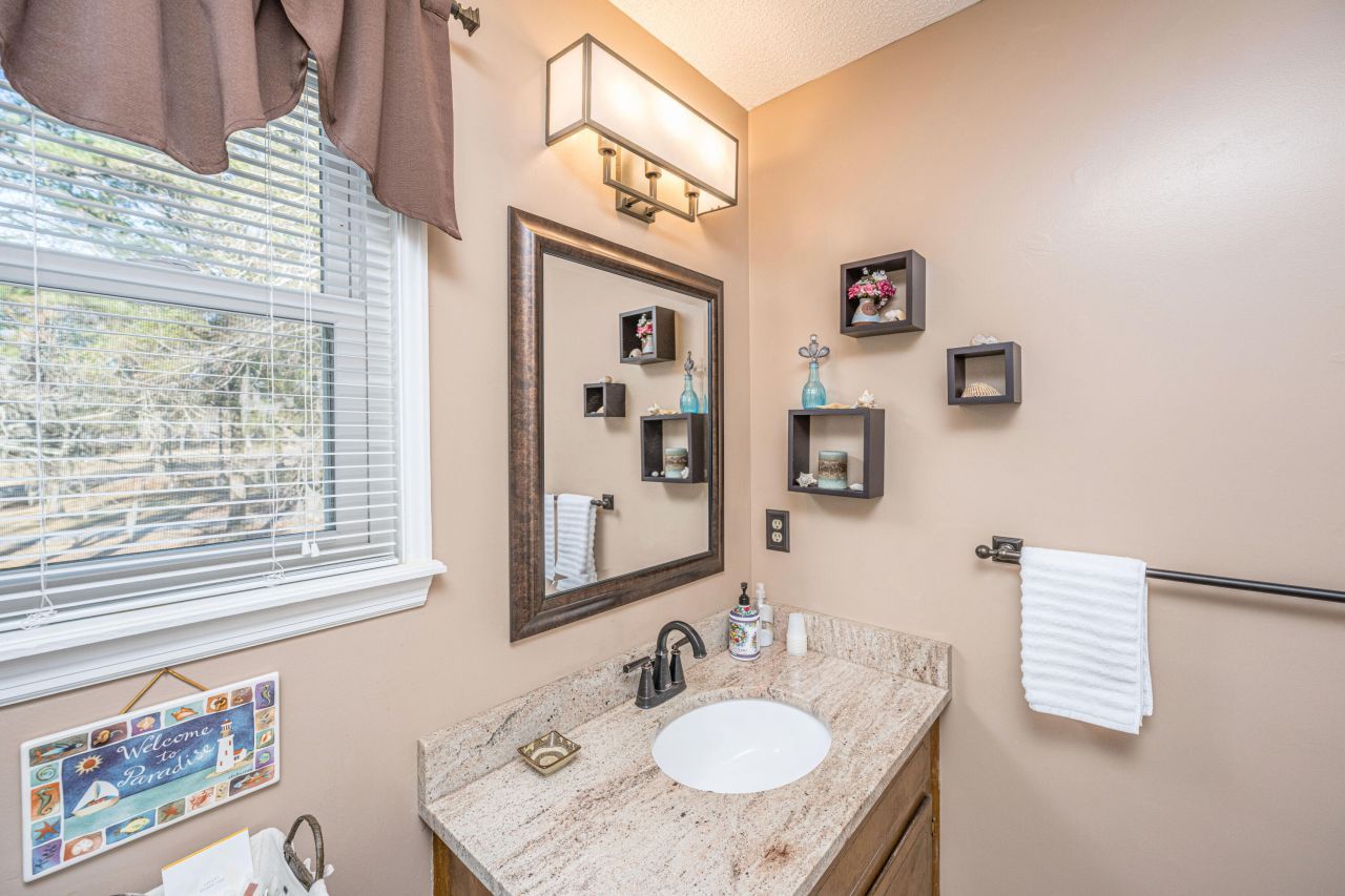 47 Wolk Drive Photo 20