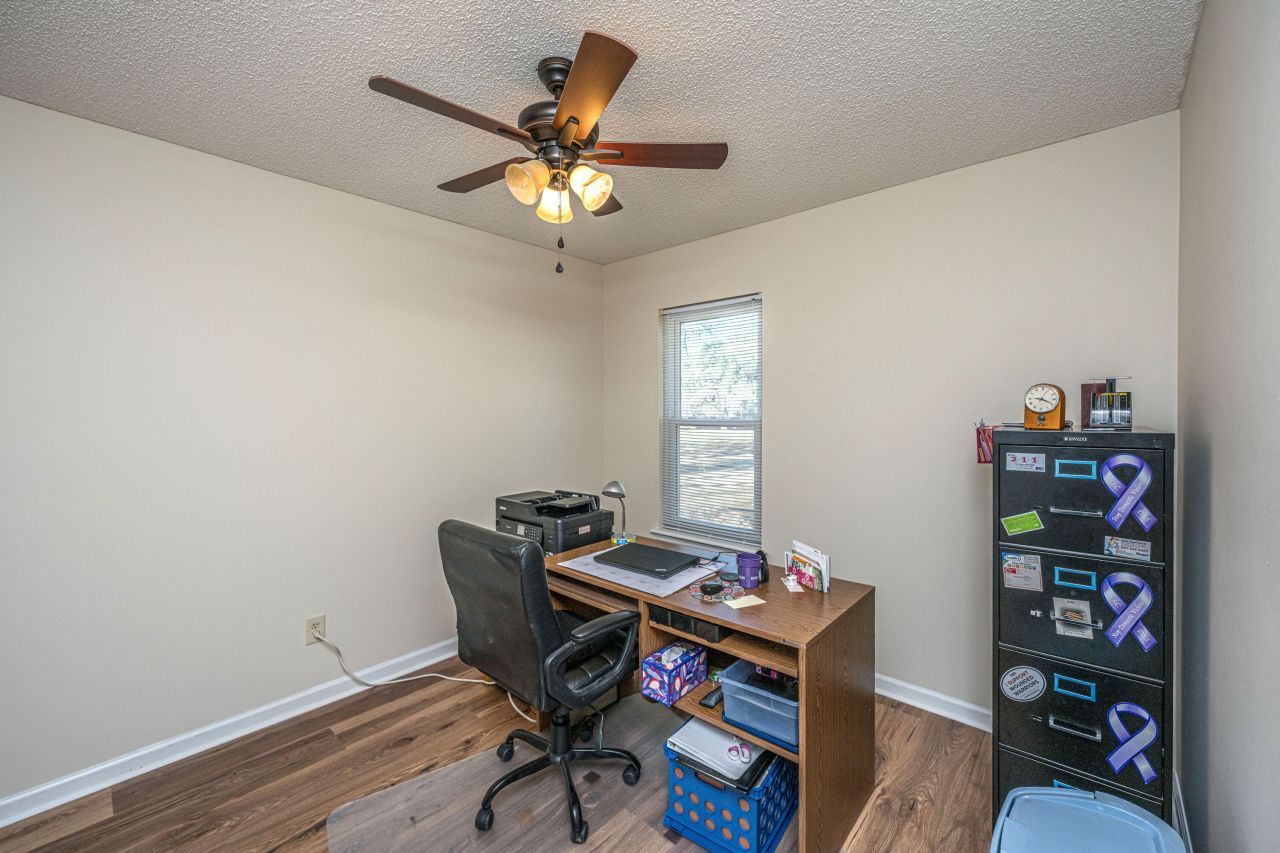 47 Wolk Drive Photo 22