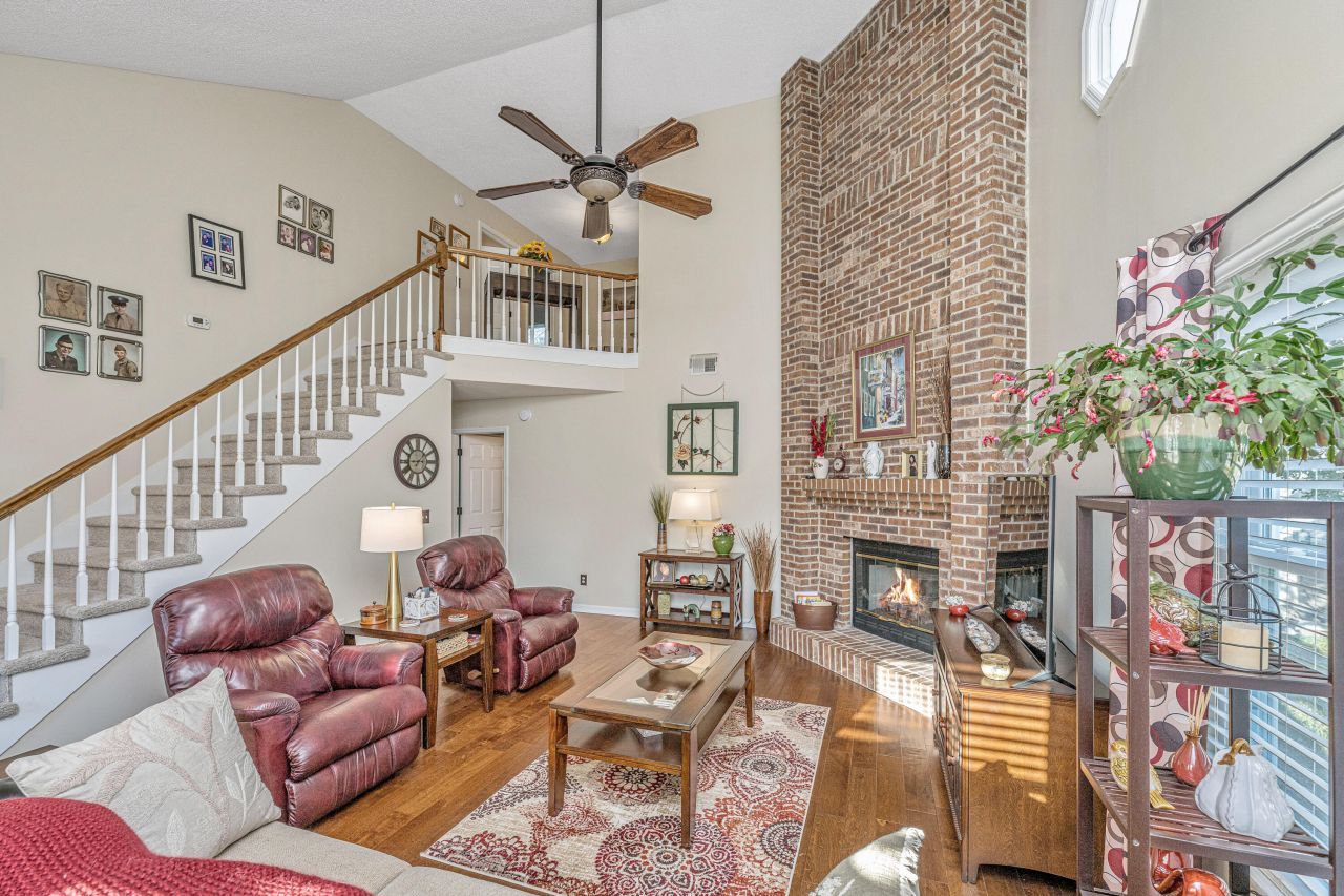 47 Wolk Drive Photo 8