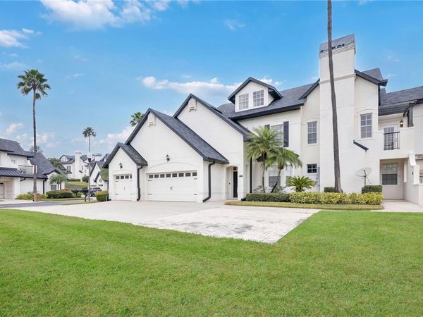 17318 PROMENADE DRIVE, Unit 19-6, CLERMONT, FL 34711