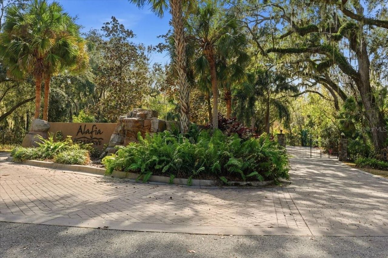 4703 Rambling River Road, Brandon, FL 33511 Photo