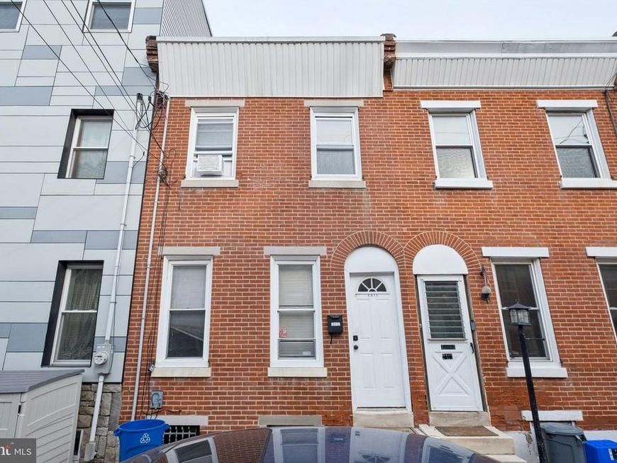 2411 E Boston Street, Philadelphia, PA 19125 Main Photo