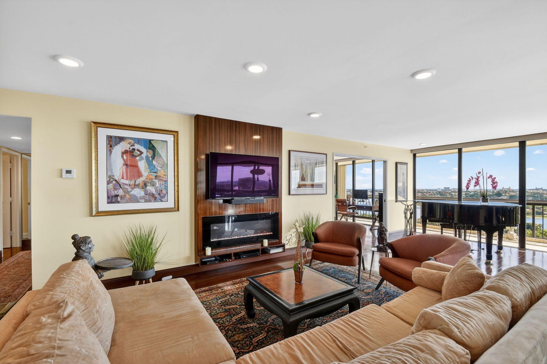 1900 Consulate Place, Unit 1603, West Palm Beach, FL 33401 Photo