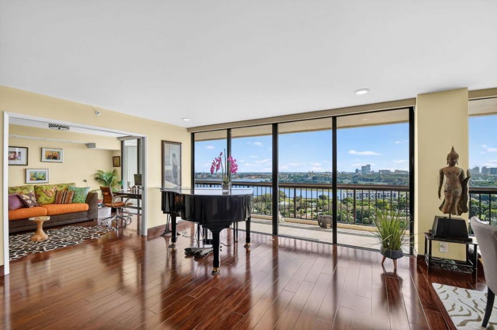 1900 Consulate Place, Unit 1603, West Palm Beach, FL 33401 Photo