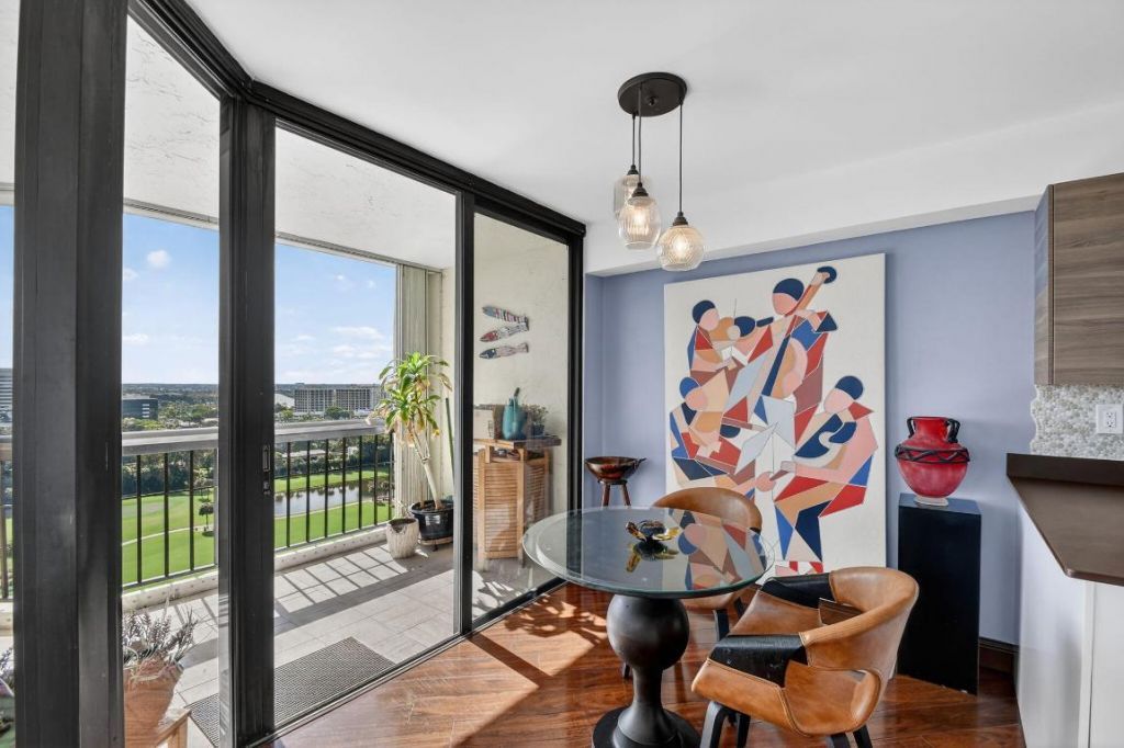 1900 Consulate Place, Unit 1603, West Palm Beach, FL 33401 Photo