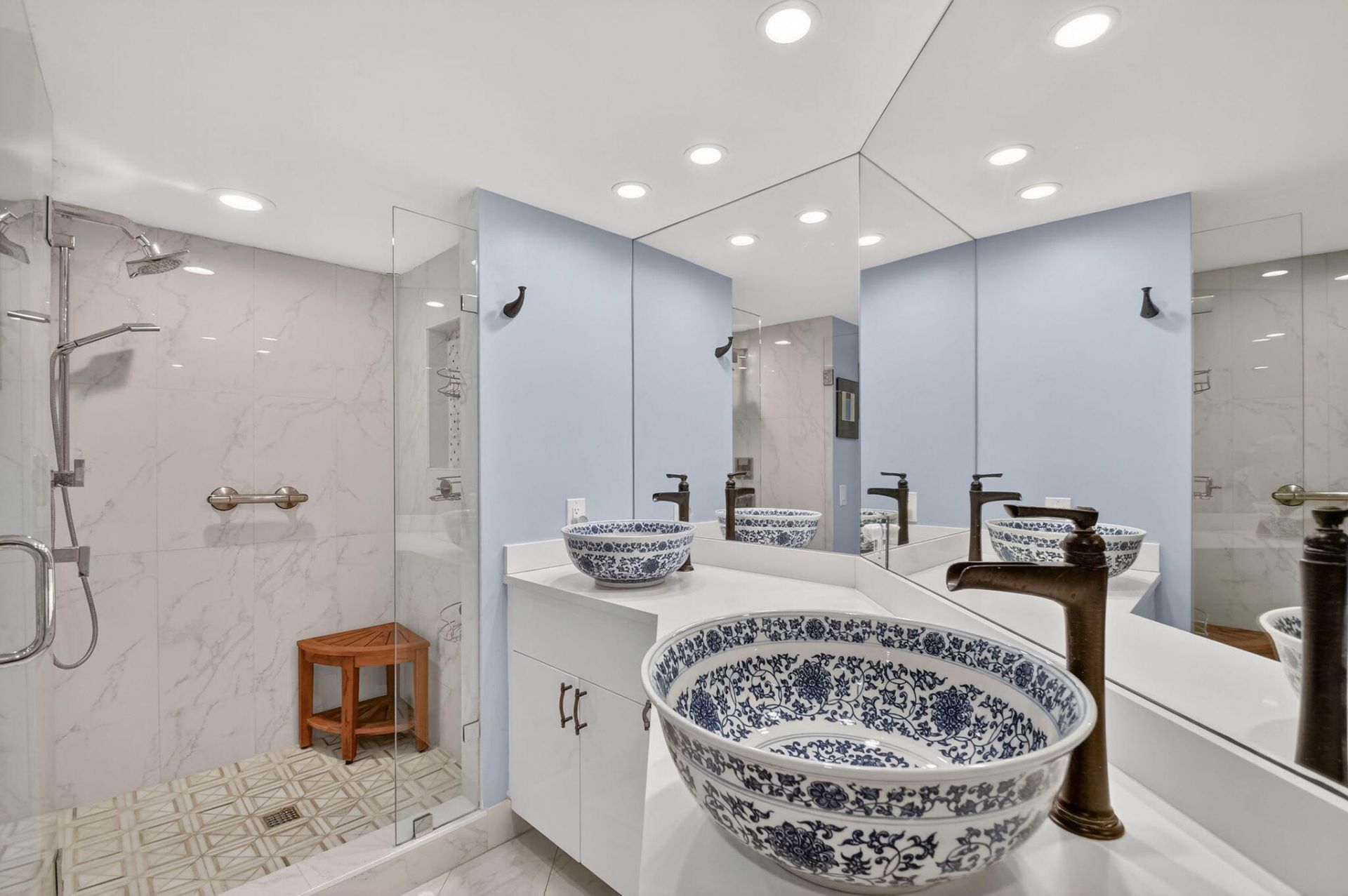 1900 Consulate Place, Unit 1603, West Palm Beach, FL 33401 Photo