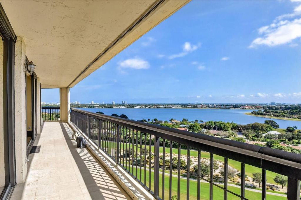 1900 Consulate Place, Unit 1603, West Palm Beach, FL 33401 Photo