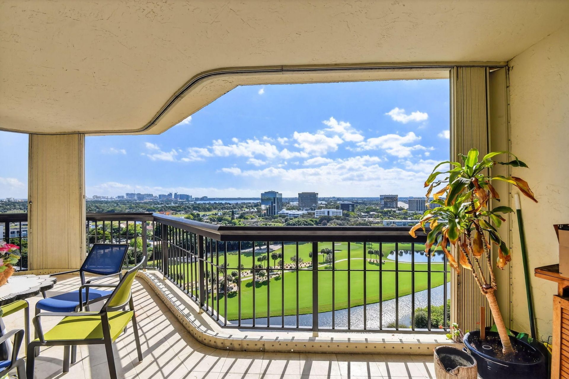 1900 Consulate Place, Unit 1603, West Palm Beach, FL 33401 Photo