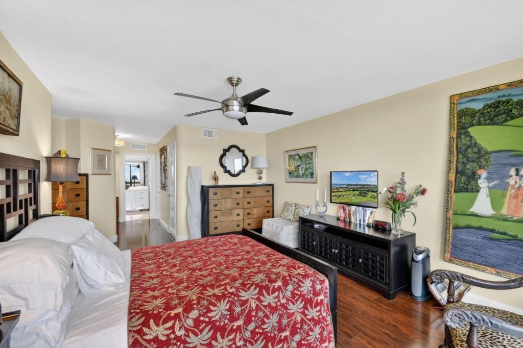 1900 Consulate Place, Unit 1603, West Palm Beach, FL 33401 Photo