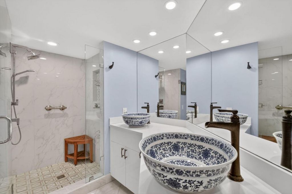 1900 Consulate Place, Unit 1603, West Palm Beach, FL 33401 Photo