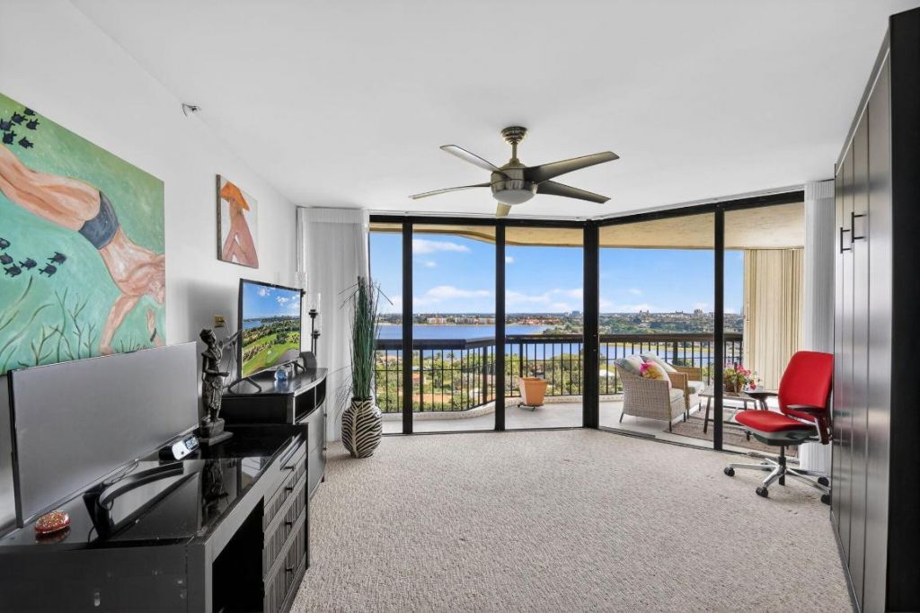 1900 Consulate Place, Unit 1603, West Palm Beach, FL 33401 Photo