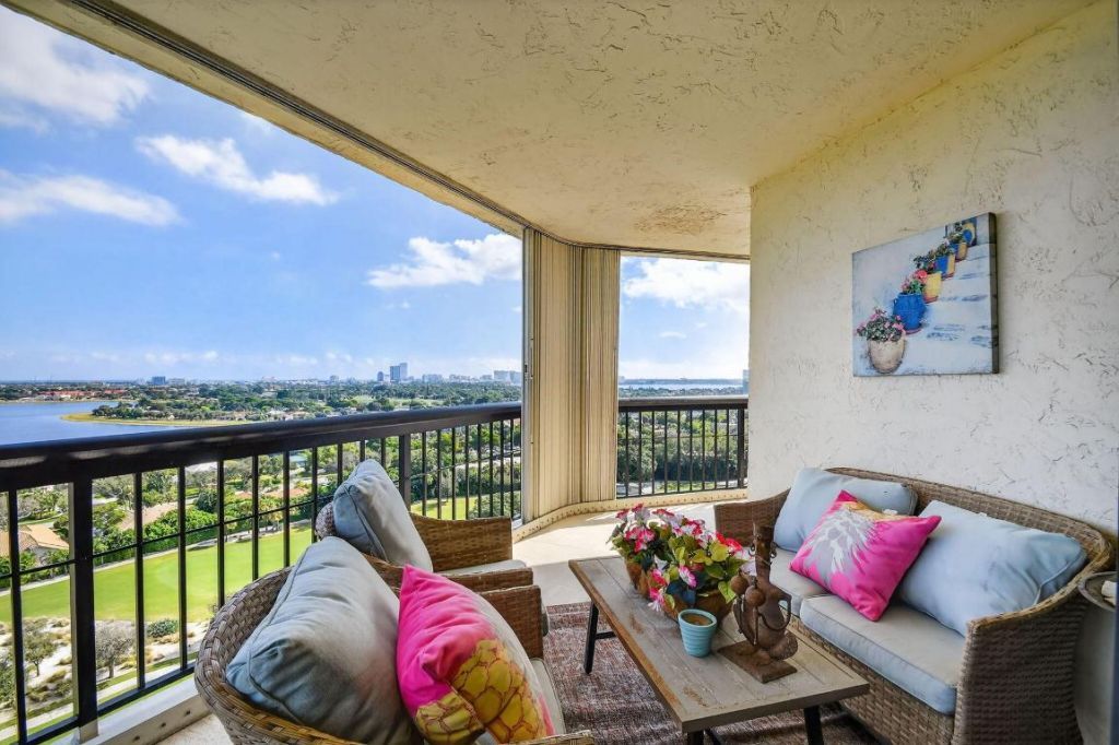 1900 Consulate Place, Unit 1603, West Palm Beach, FL 33401 Photo