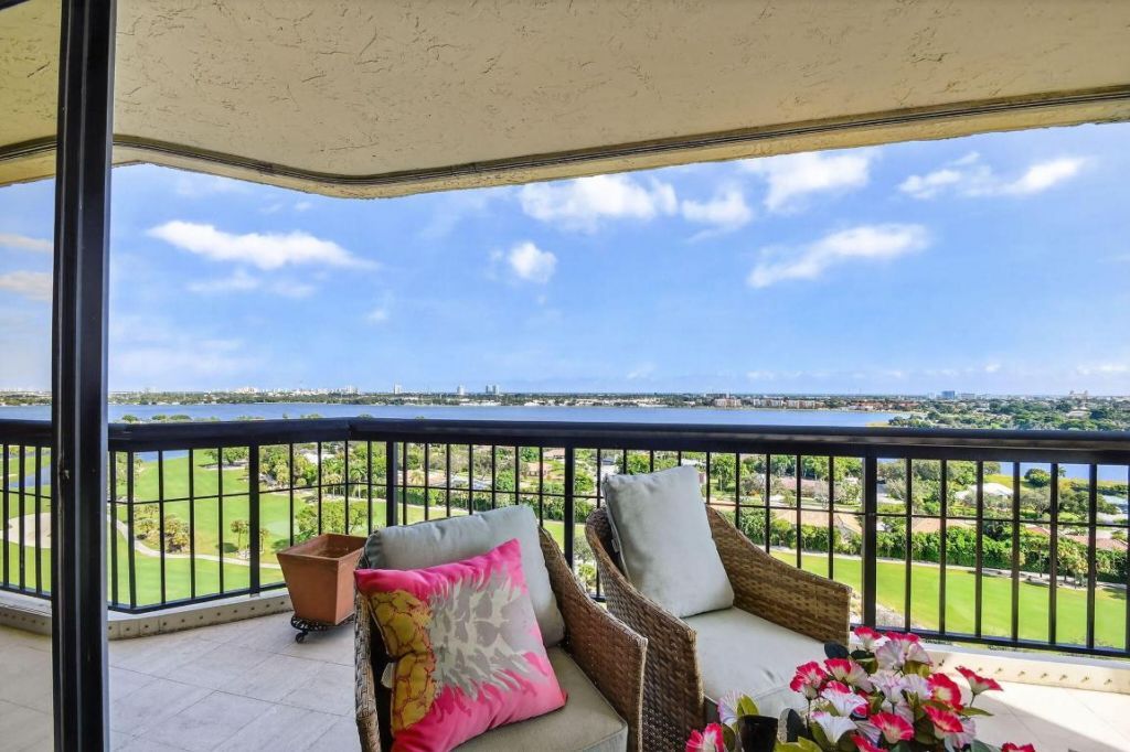 1900 Consulate Place, Unit 1603, West Palm Beach, FL 33401 Photo