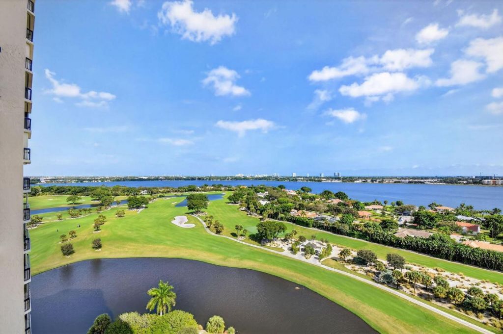 1900 Consulate Place, Unit 1603, West Palm Beach, FL 33401 Photo