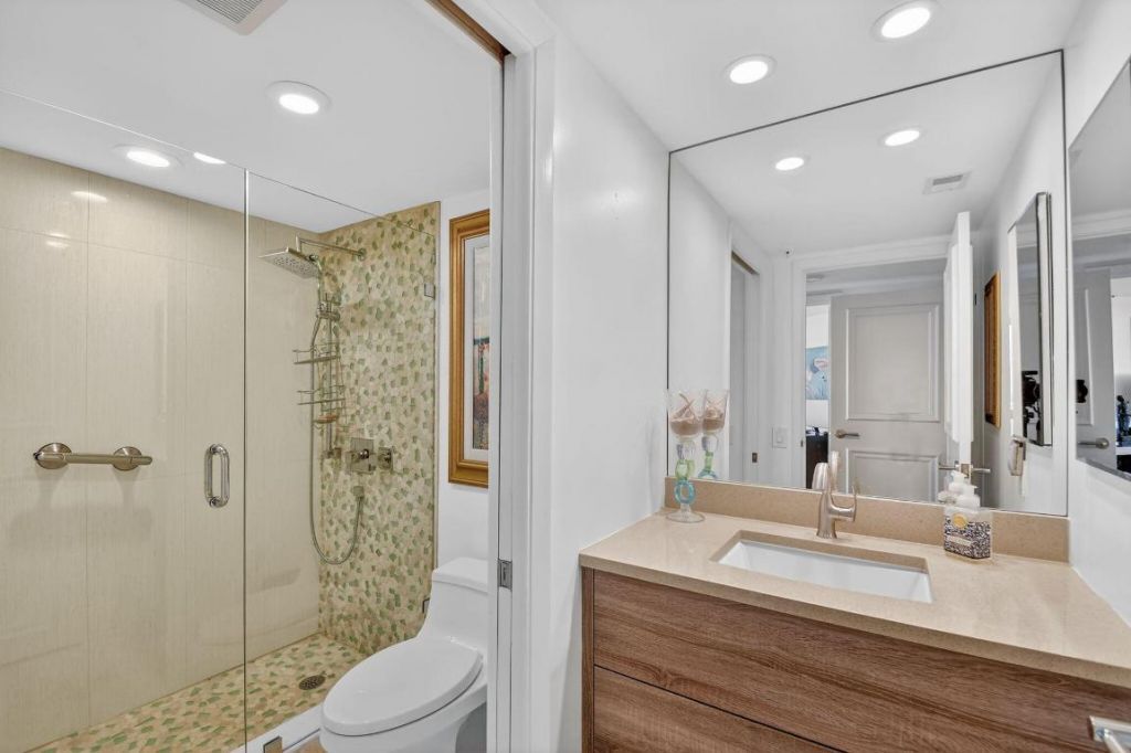 1900 Consulate Place, Unit 1603, West Palm Beach, FL 33401 Photo