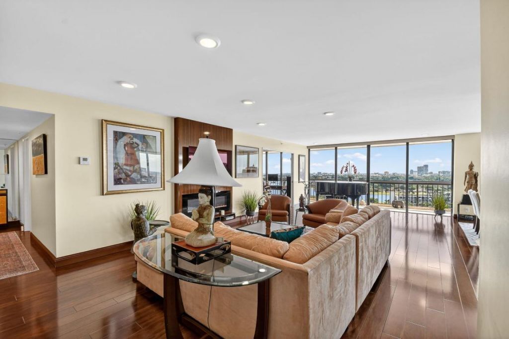 1900 Consulate Place, Unit 1603, West Palm Beach, FL 33401 Photo