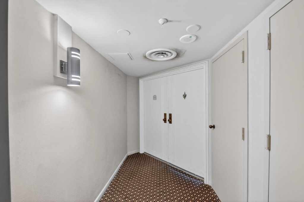 1900 Consulate Place, Unit 1603, West Palm Beach, FL 33401 Photo