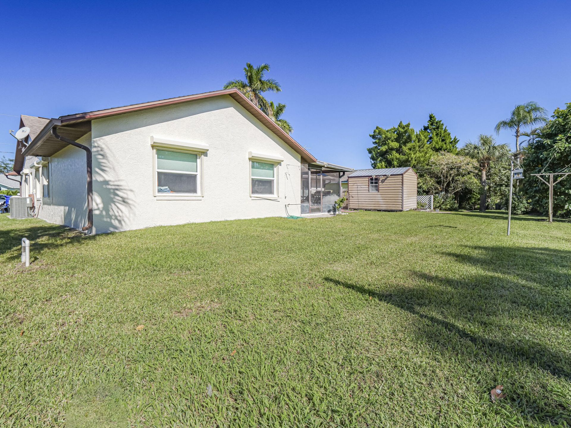 113 Larchmont Terrace, Sebastian, FL 32958 Photo