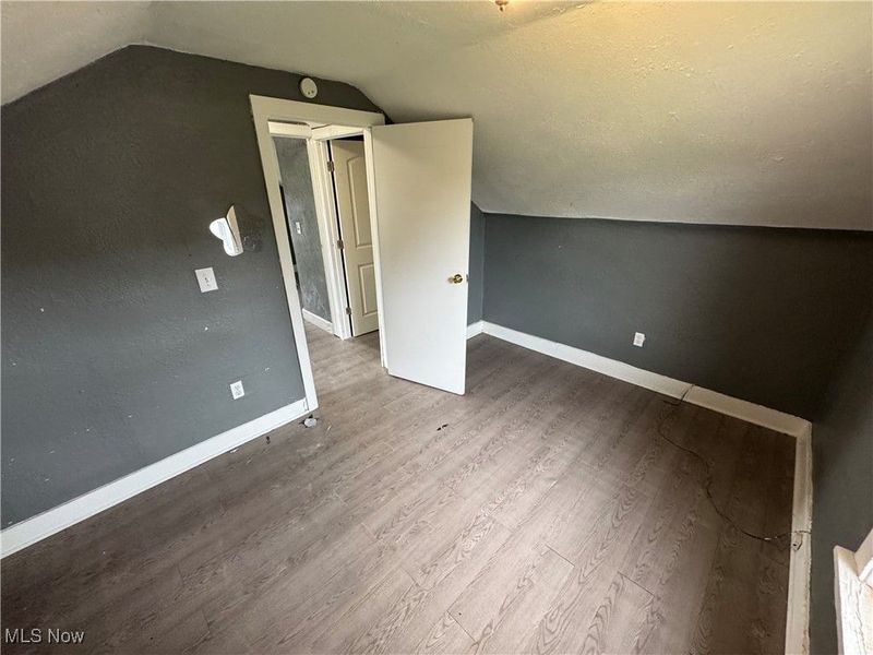 520 Ardella Avenue, Akron, OH 44306 Photo 24