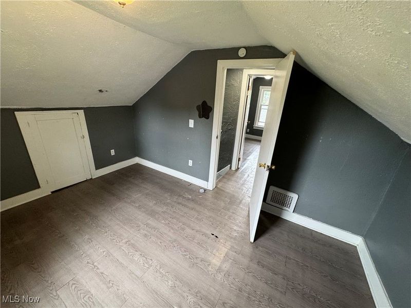 520 Ardella Avenue, Akron, OH 44306 Photo 29