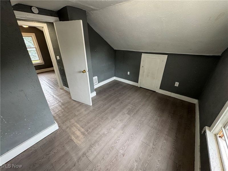 520 Ardella Avenue, Akron, OH 44306 Photo 30