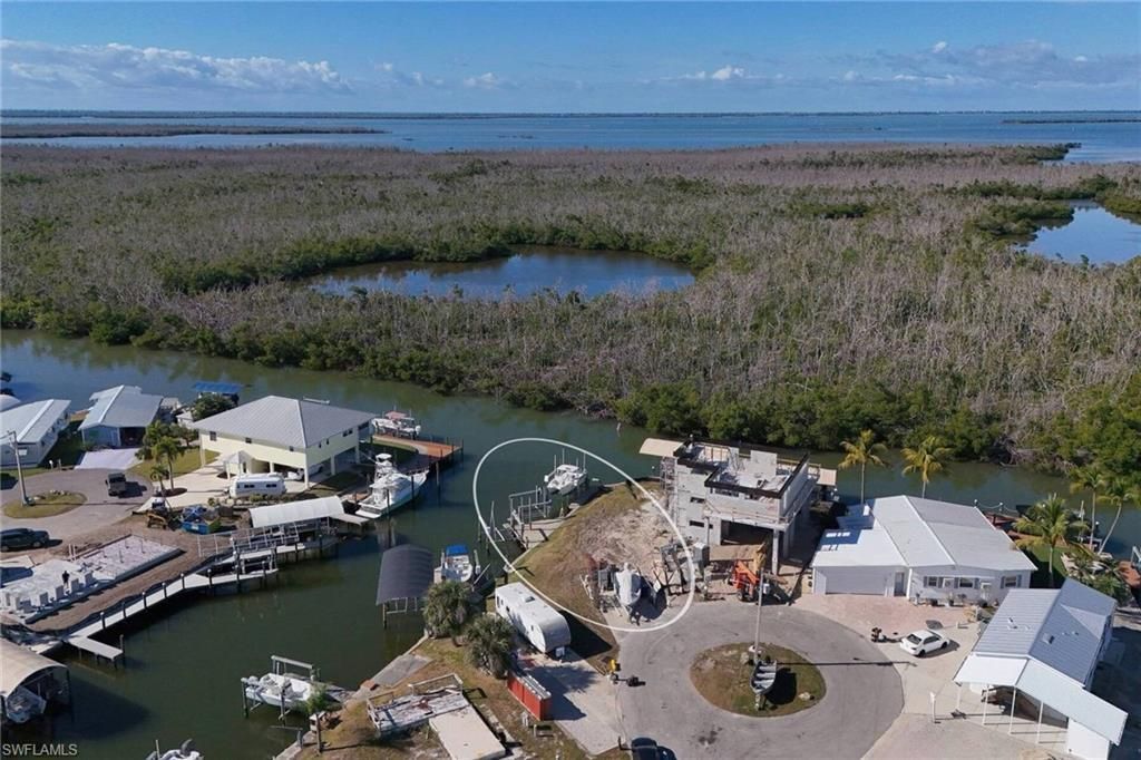 3961 Blueberry Ln, Saint James City, FL 33956 Photo