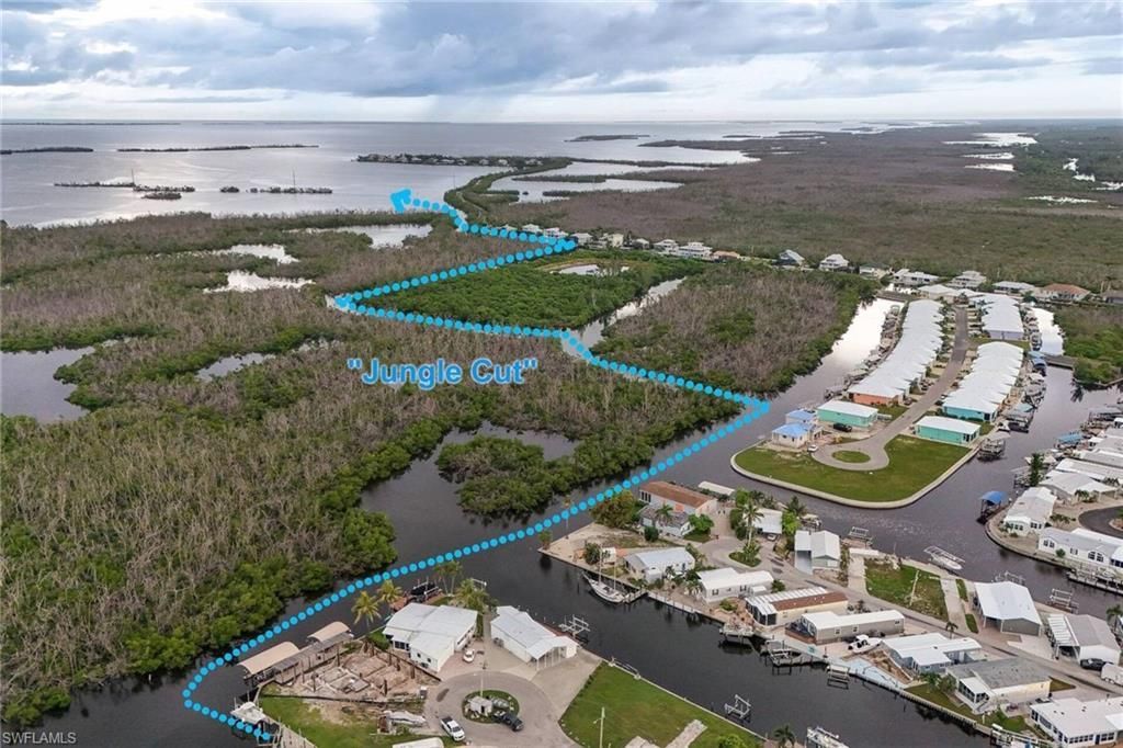 3961 Blueberry Ln, Saint James City, FL 33956 Photo