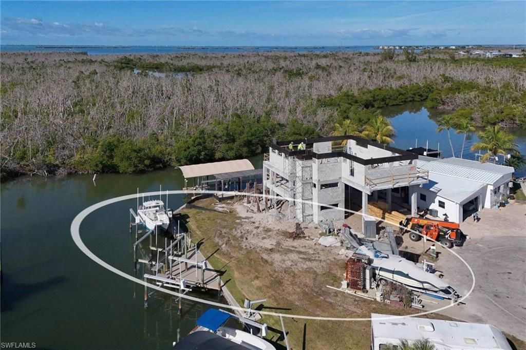 3961 Blueberry Ln, Saint James City, FL 33956 Photo