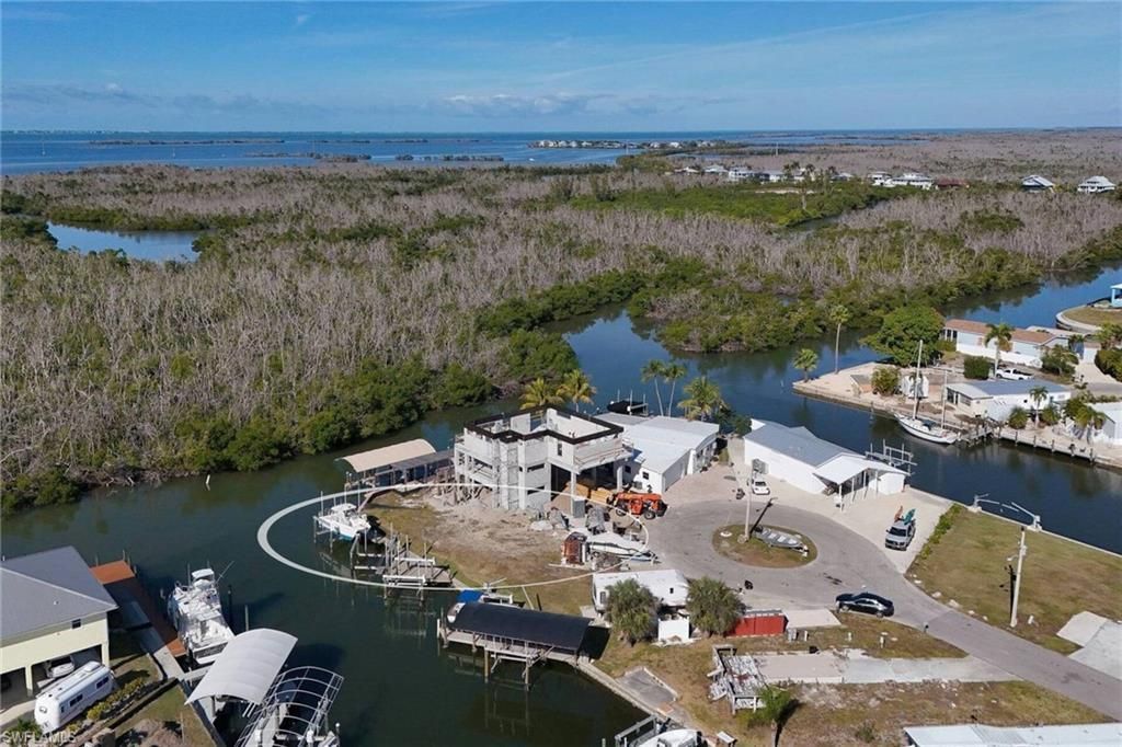 3961 Blueberry Ln, Saint James City, FL 33956 Photo