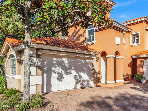 147 HIDDEN PALMS Lane, Unit 201, Ponte Vedra Beach, FL 32082