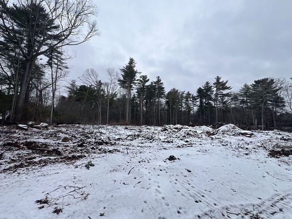 0 Cross Neck Rd., Marion, MA 02738