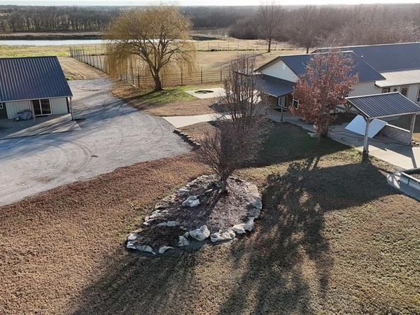 2555 22000th Road, McCune, KS 66753