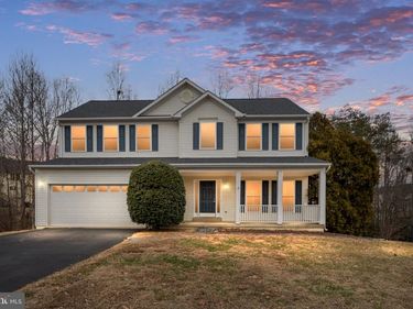8 NEWPORT COURT, STAFFORD, VA 22554