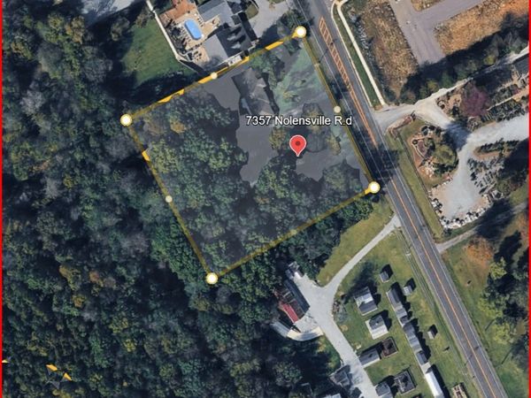 7357 Nolensville Rd, Nolensville, TN 37135
