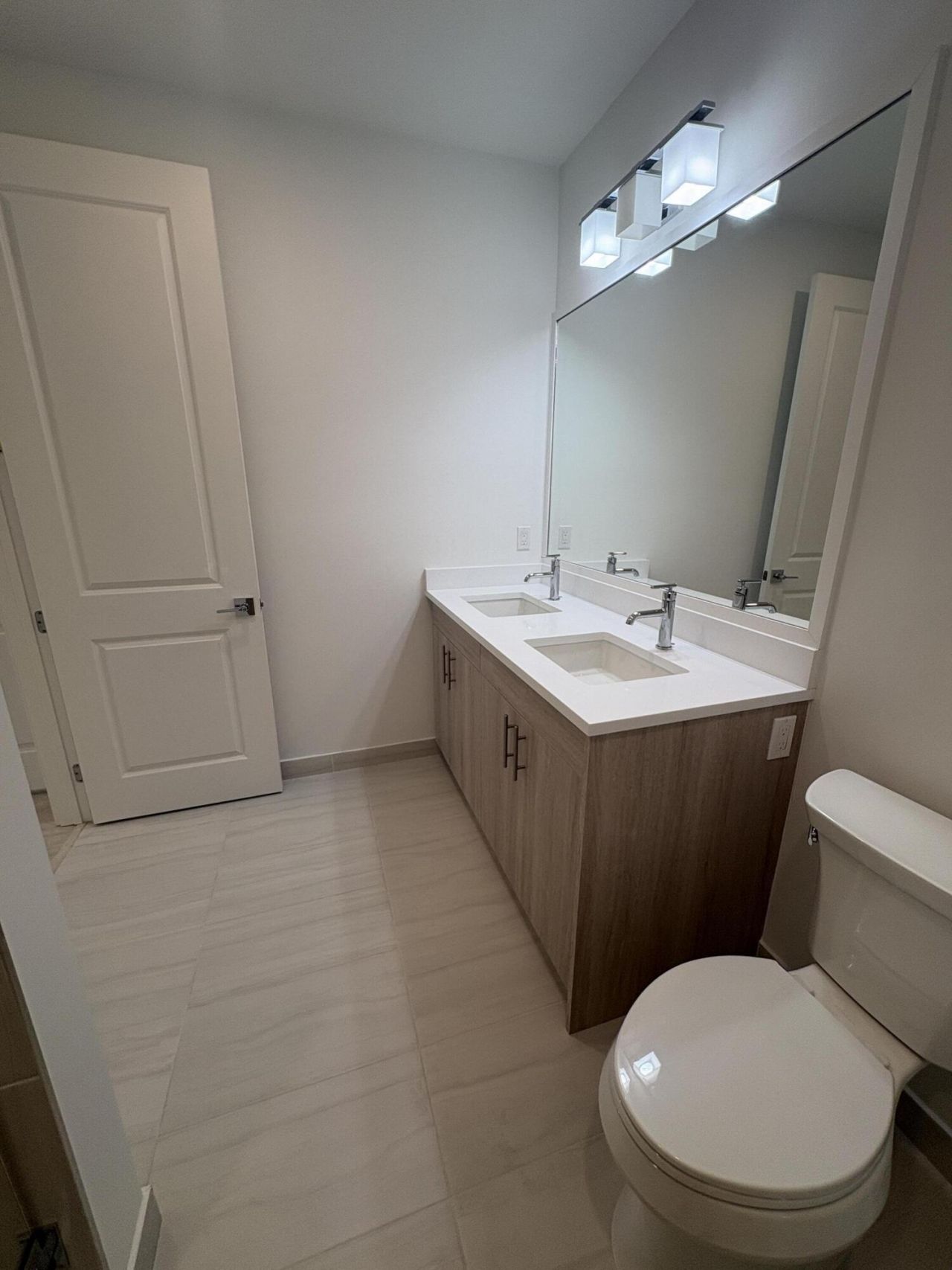 109 Royal Palm Circle, Tequesta, FL 33469 Photo