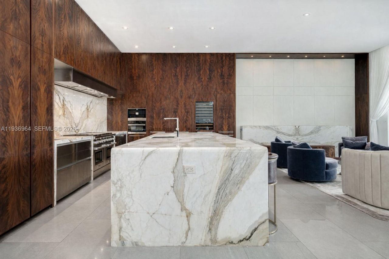 503 E Dilido Dr, Miami Beach, FL 33139 Photo