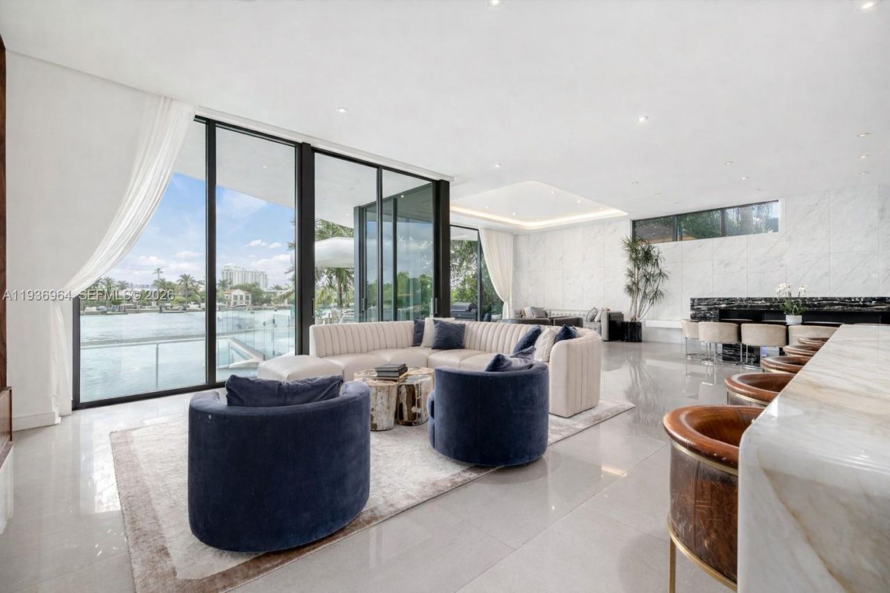 503 E Dilido Dr, Miami Beach, FL 33139 Photo